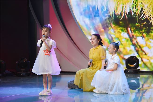 “渝好品读 有一种家风叫书香”2025年重庆市璧山区家庭阅读大赛决赛顺利举行