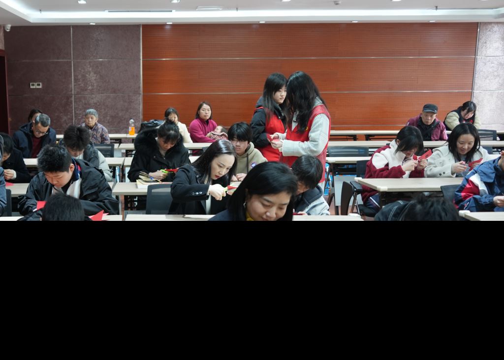 “冬日阳光·温暖你我”新春关爱行动举行