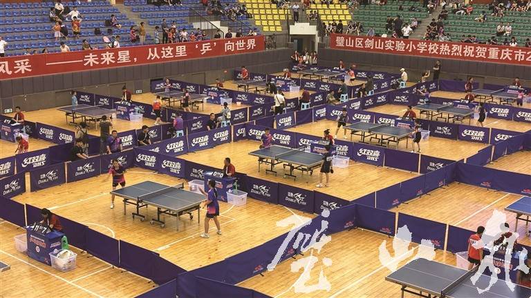 重庆市2025年中小学生乒乓球比赛在璧山火热开赛